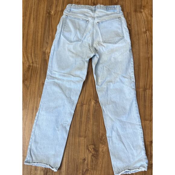 Abercrombie & Fitch Women’s ‘90’s Straight Ultra High Rise Jeans Size 28 / 6S - Picture 2 of 7